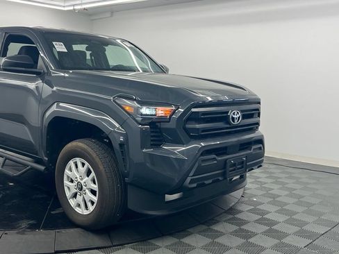Used 2026 Toyota Tacoma SR RWD image 5