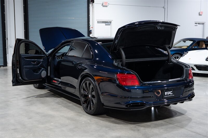 Used 2022 Bentley Flying Spur W12 AWD/4WD image 42