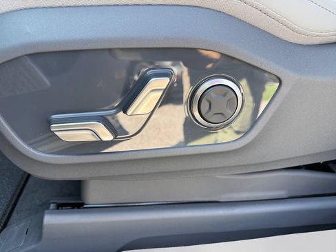 New 2026 Kia EV9 Wind AWD/4WD image 16