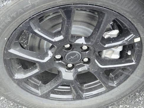 New 2026 Jeep Compass Latitude image 10