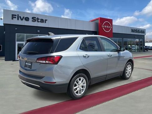 Used 2024 Chevrolet Equinox LT FWD image 6