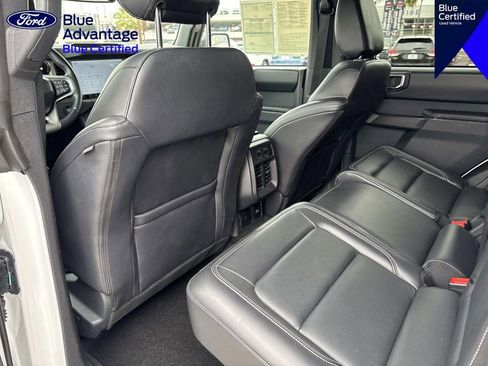 Certified 2025 Ford Bronco Outer Banks AWD/4WD image 13