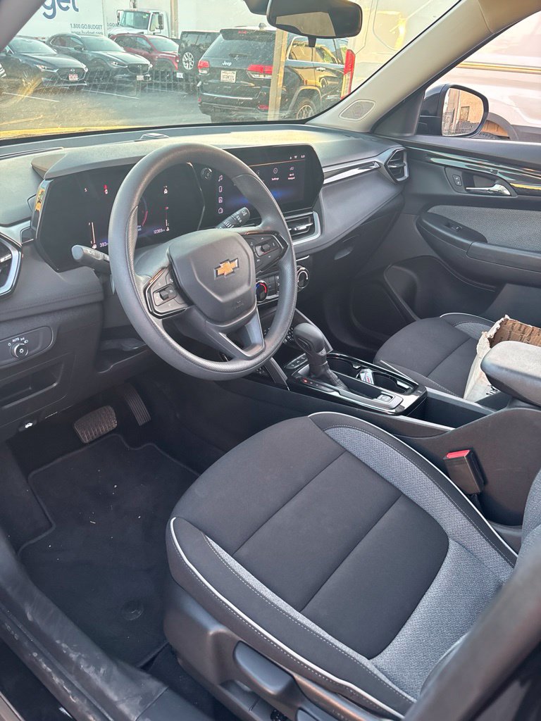 Used 2026 Chevrolet TrailBlazer LT AWD/4WD image 8