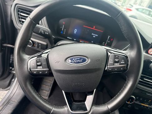 Used 2024 Ford Escape Active AWD/4WD image 21