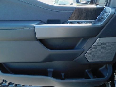 New 2026 Ford F250 Lariat w/ Black Appearance Package image 26