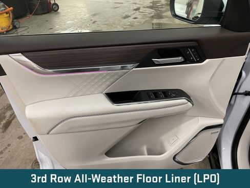 New 2026 GMC Acadia Denali w/ Super Cruise Package image 14