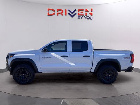 New 2026 Chevrolet Colorado Trail Boss AWD/4WD image 2