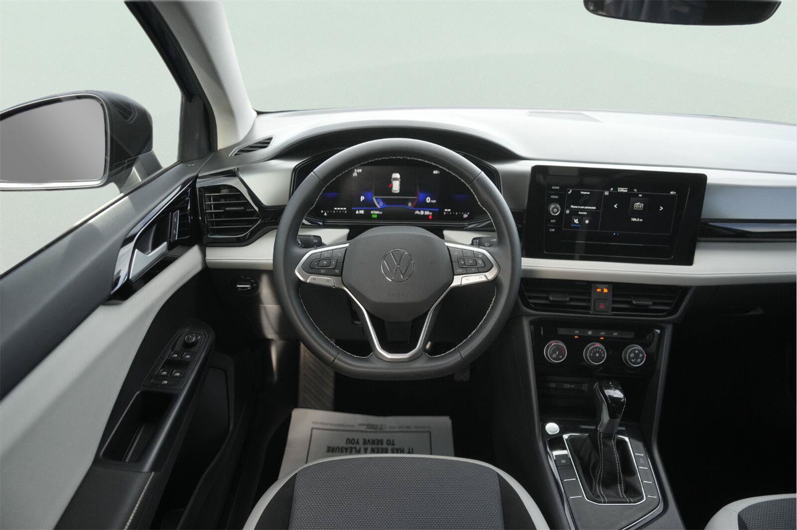 Used 2026 Volkswagen Taos S FWD image 21