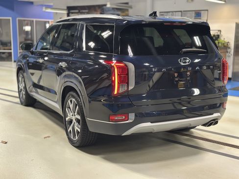 Used 2022 Hyundai Palisade Limited w/ Cargo Package image 7