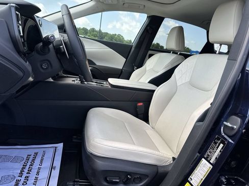 Used 2024 Lexus RX 350 Premium w/ Accessory Package (K3) AWD/4WD image 17