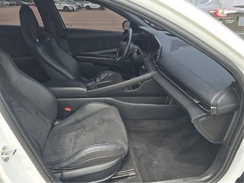 Used 2022 Hyundai Elantra N FWD image 4