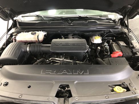 Certified 2025 RAM 1500 Big Horn AWD/4WD image 8