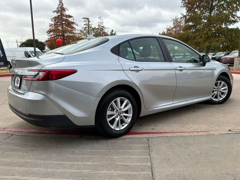 Used 2026 Toyota Camry LE FWD image 6