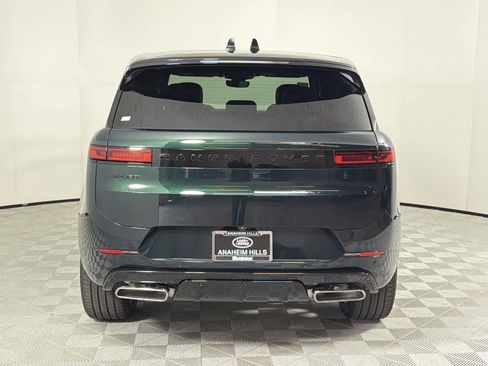 New 2026 Land Rover Range Rover Sport Dynamic SE image 4