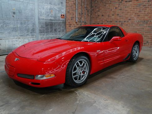 Used 2003 Chevrolet Corvette Z06 RWD image 7
