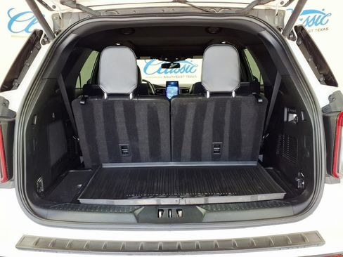 Used 2020 Ford Explorer ST w/ ST Street Pack AWD/4WD image 10