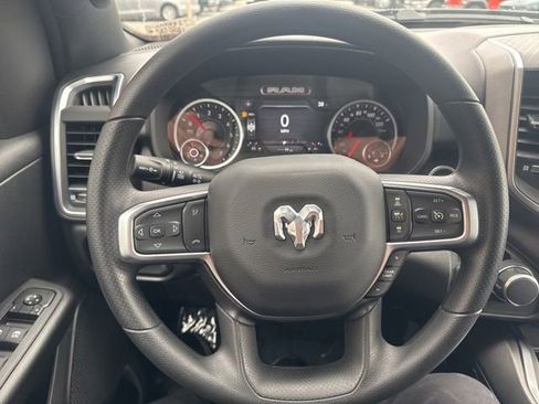 New 2026 RAM 1500 Express AWD/4WD image 15