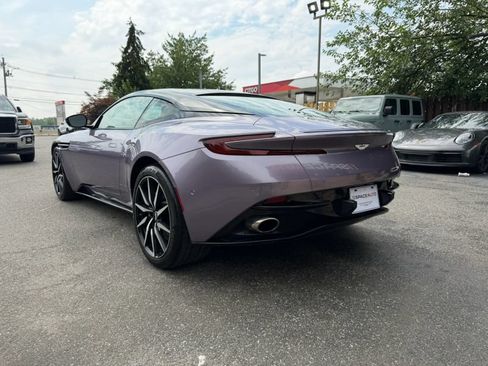 Used 2017 Aston Martin DB11 V12 RWD image 9