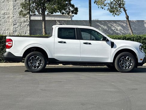 New 2025 Ford Maverick XLT image 3