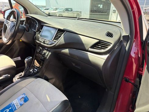 Used 2020 Buick Encore Preferred w/ Safety Package AWD/4WD image 41