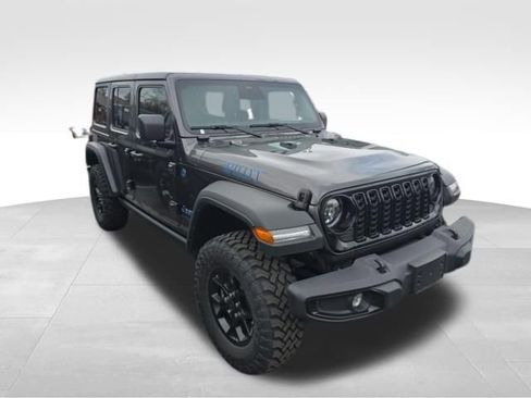 Used 2025 Jeep Wrangler Unlimited Sport S 4xe image 8