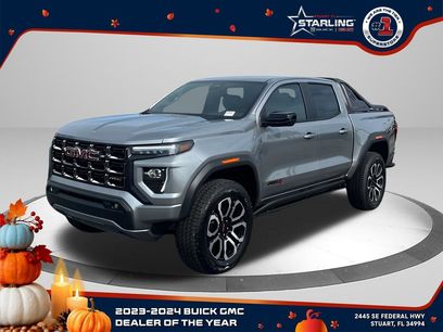 New 2025 GMC Canyon AT4 w/ Nightfall Edition
