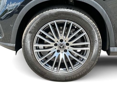 Certified 2024 Mercedes-Benz GLC 300 4MATIC image 8