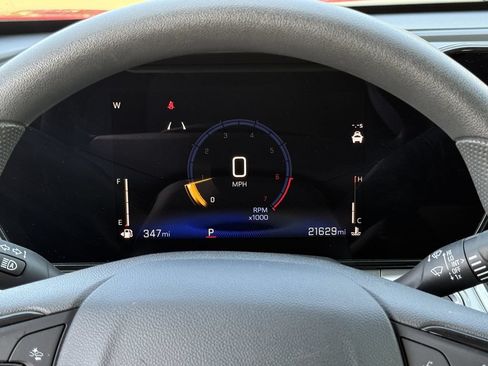 Used 2026 Chevrolet Trax LT FWD image 15