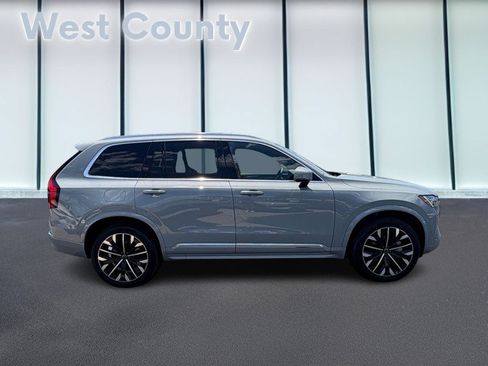 Certified 2026 Volvo XC90 B6 Plus AWD/4WD image 2