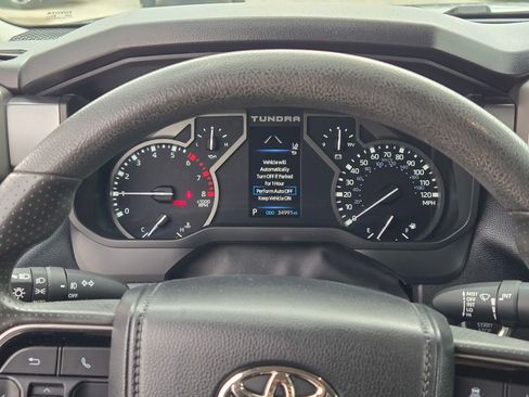 Used 2023 Toyota Tundra SR5 w/ SR5 Convenience Package AWD/4WD image 38