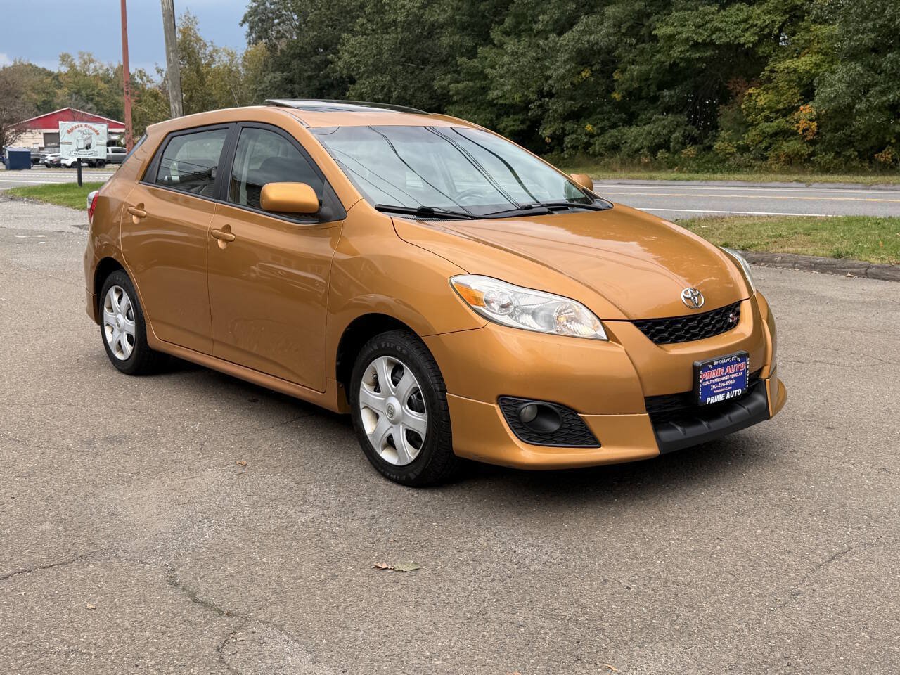 Used 2009 Toyota Matrix S w/ All Weather Guard Pkg FWD image 8