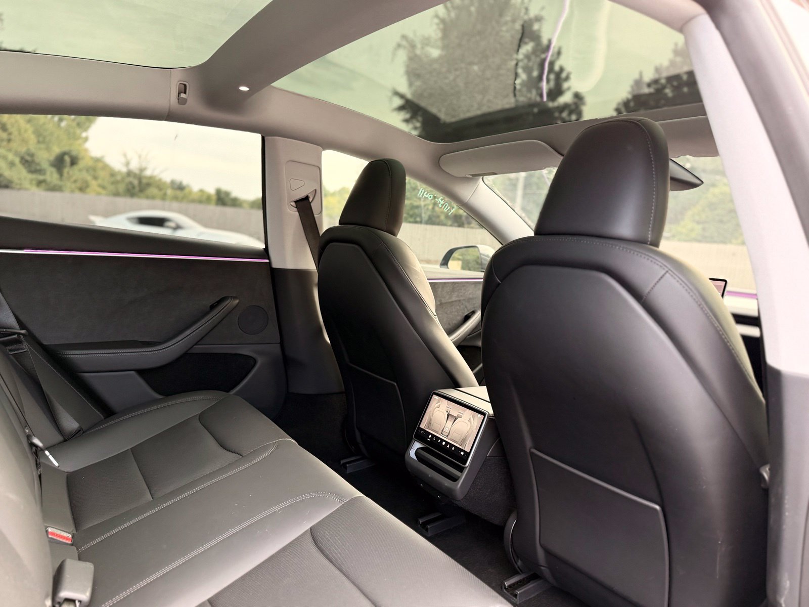 Used 2024 Tesla Model 3 Long Range AWD/4WD image 18