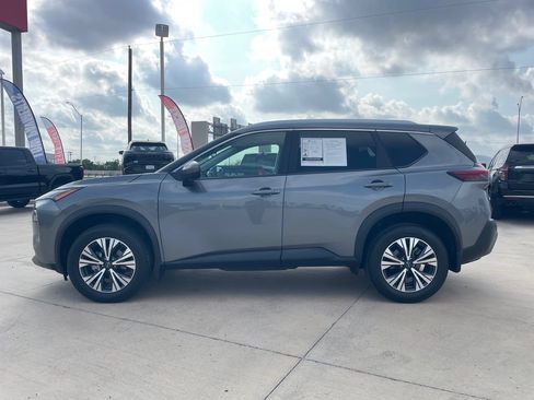 Certified 2023 Nissan Rogue SV w/ SV Premium Package AWD/4WD image 2