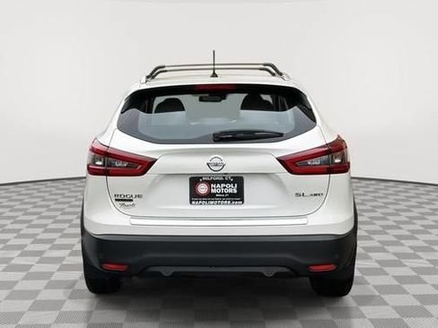 Used 2022 Nissan Rogue Sport SL AWD/4WD image 4
