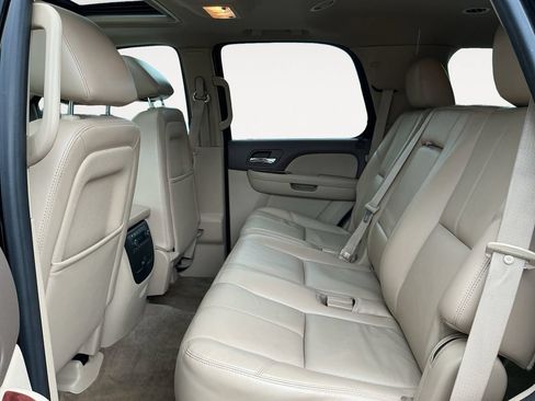 Used 2011 Chevrolet Tahoe LT AWD/4WD image 18