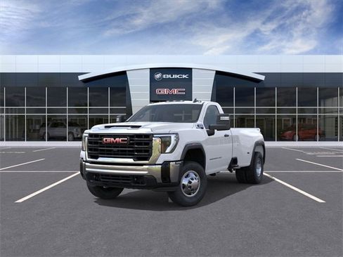 New 2026 GMC Sierra 3500 Pro w/ Convenience Package image 8