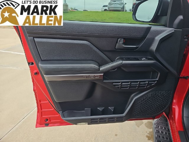 Used 2025 Toyota 4Runner TRD Off-Road AWD/4WD image 21