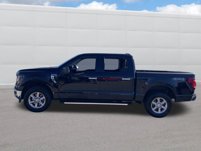 Used 2025 Ford F150 XLT w/ Equipment Group 301A Standard AWD/4WD image 2