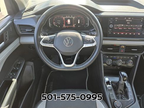 Used 2024 Volkswagen Taos SEL AWD/4WD image 15