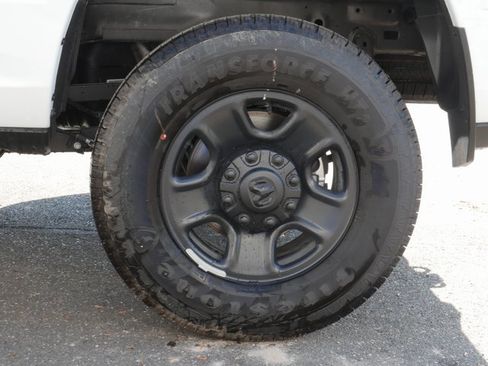 Used 2025 RAM 2500 Tradesman image 8