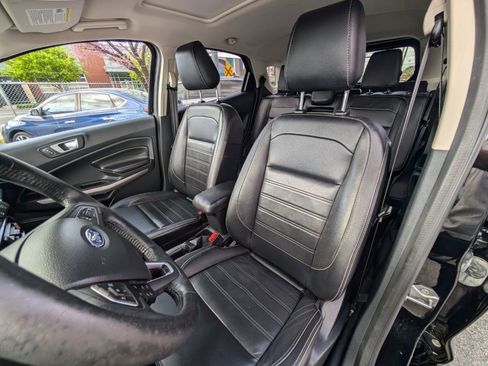 Used 2020 Ford EcoSport Titanium FWD image 16