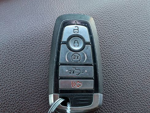 Certified 2023 Ford F150 Lariat w/ Equipment Group 502A High image 34