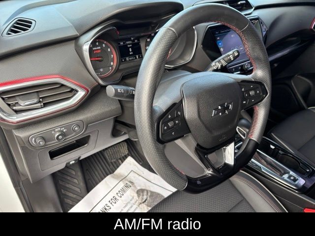Used 2021 Chevrolet TrailBlazer RS w/ Convenience Package AWD/4WD image 13