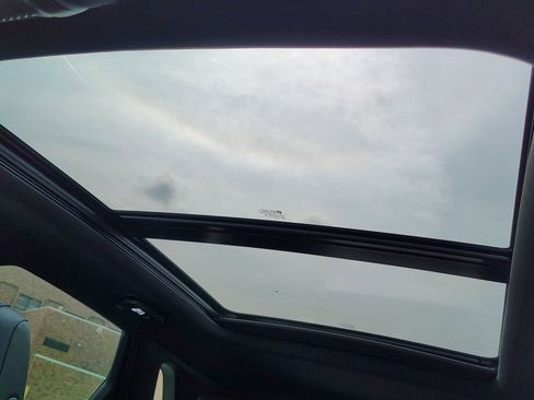 New 2025 Cadillac XT5 Premium Luxury w/ LPO, Floor Liner Package image 37