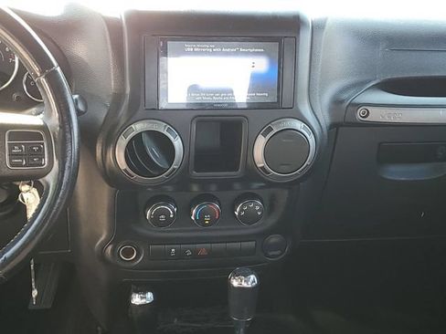 Used 2014 Jeep Wrangler Sport w/ Connectivity Group AWD/4WD image 20