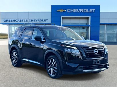 Used 2023 Nissan Pathfinder Platinum