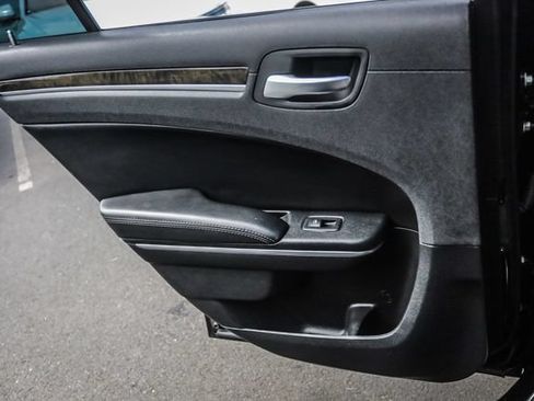 Used 2015 Chrysler 300 C RWD image 50