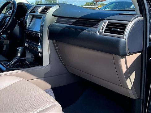 Used 2021 Lexus GX 460 Premium image 19