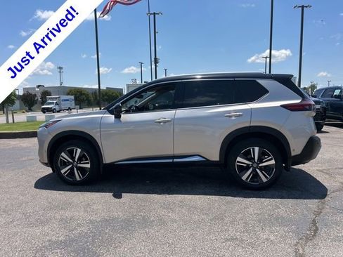 Used 2021 Nissan Rogue Platinum AWD/4WD image 6