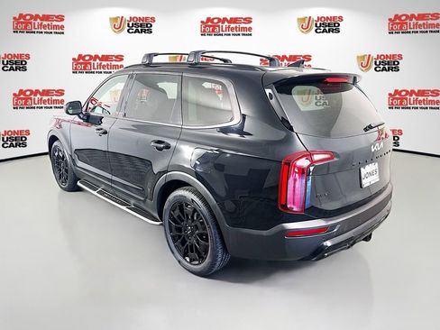 Used 2022 Kia Telluride EX w/ EX Premium Package AWD/4WD image 2